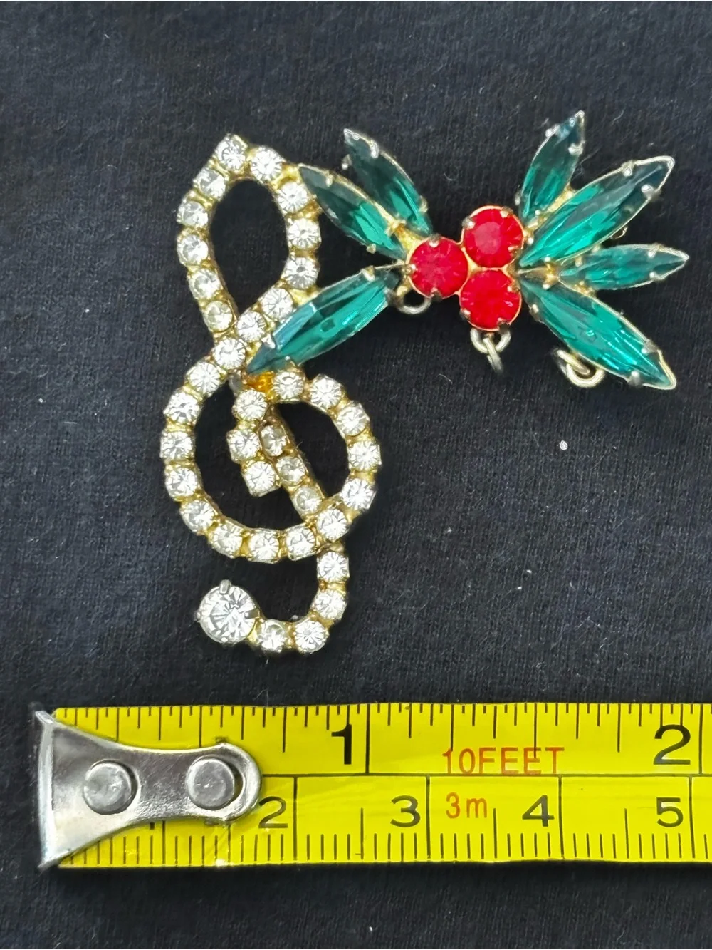 Crystal Treble Clef and Emerald Red Floral Brooch Set -Jewelry Brooch or charm